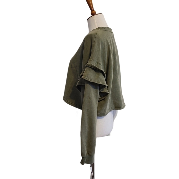 7 For All Mankind Green Cropped Ruffle Sweater Y2K Grunge Streetwear Medium NWT - Picture 4 of 8